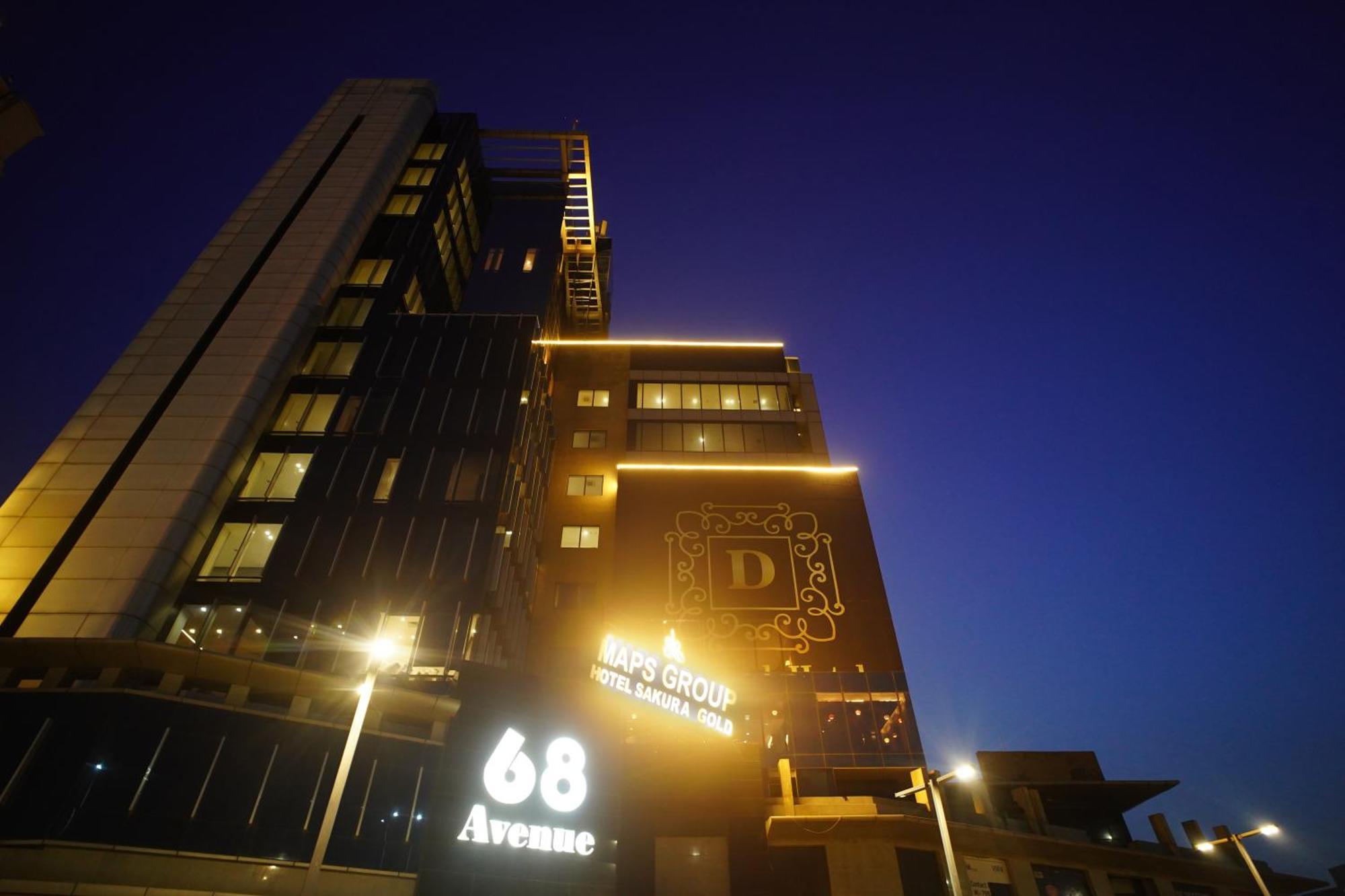 Hotel Sakura Gold Gurgaon Esterno foto